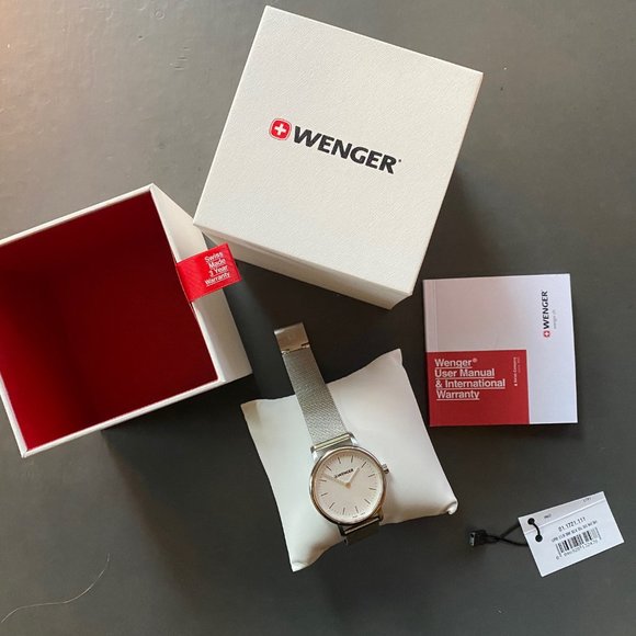 Wenger "Urban Classic Lady" Swiss-Made Quartz Watch - Truly a Classic - Picture 5 of 7